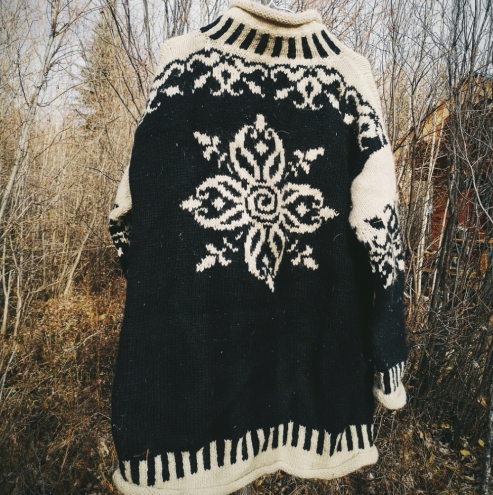 Handcrafted Wool Jacket (L/XL) - Picture 2 of 3